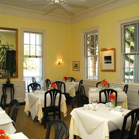 Rhett House Bed and Breakfast Beaufort Restaurant billede